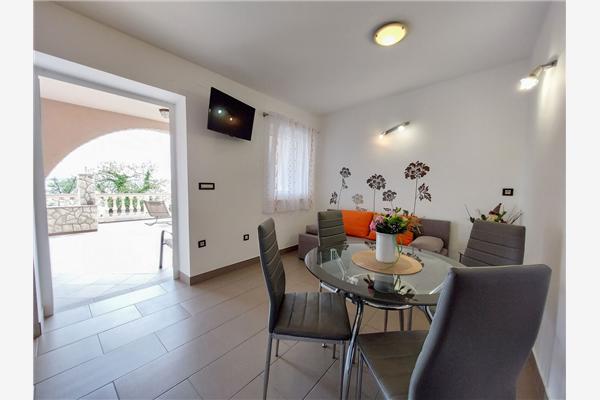 Apartment A1, for 3 persons