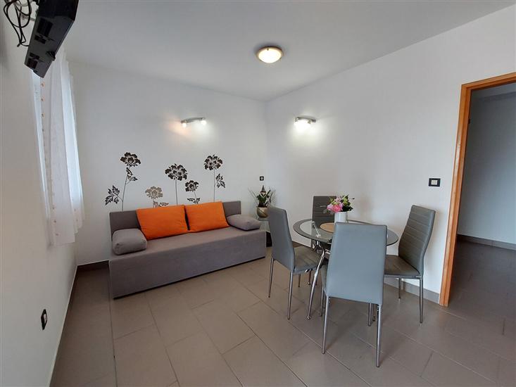 Apartment A1, for 3 persons