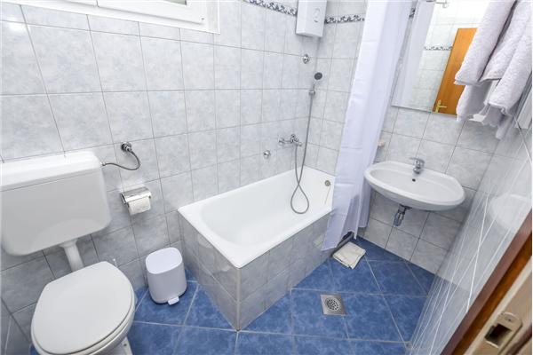 Apartment A1, for 4 persons