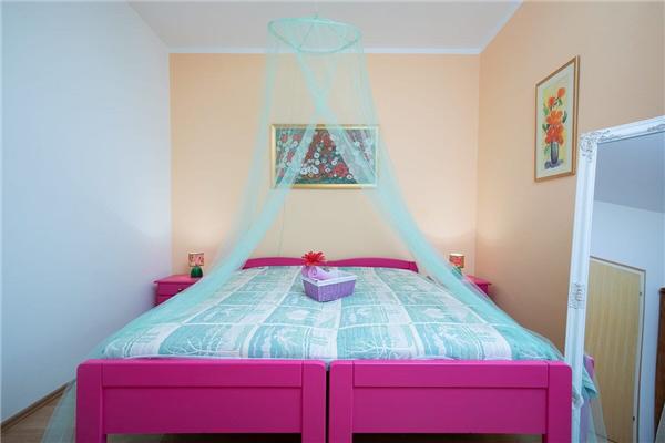 Apartment A1, for 4 persons