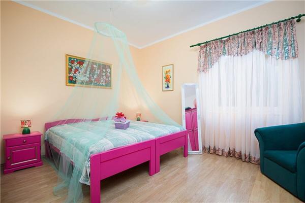 Apartment A1, for 4 persons