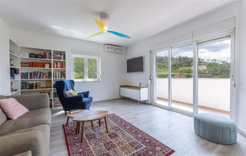 House K1, for 11 persons