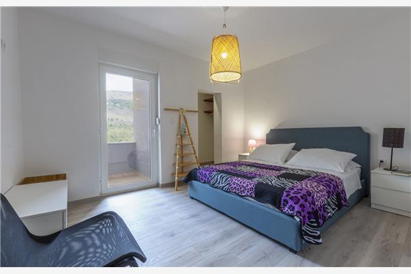 House K1, for 11 persons