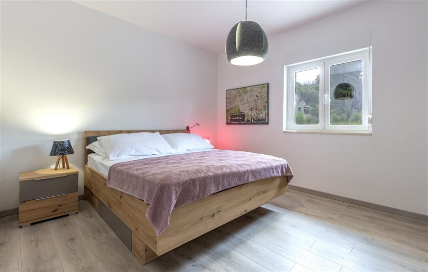 House K1, for 11 persons