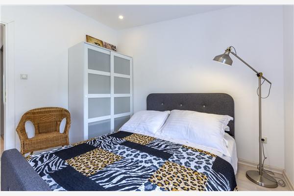 House K1, for 11 persons