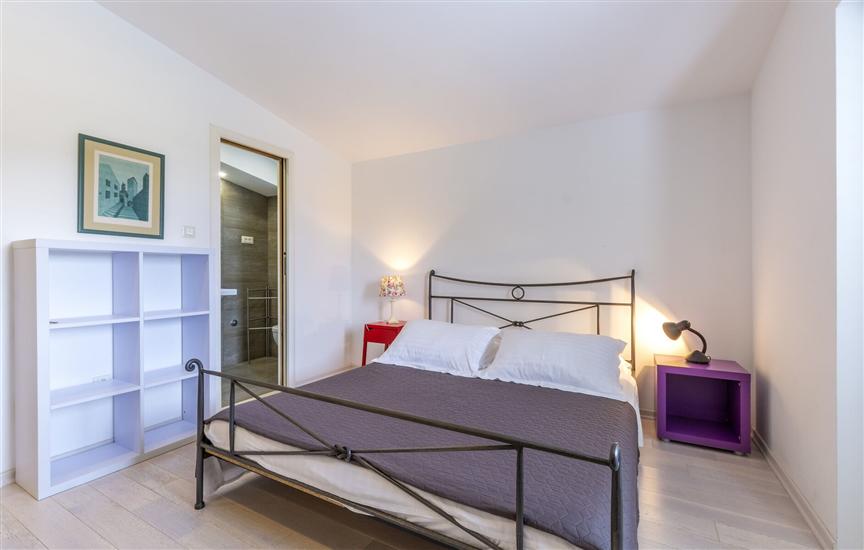 House K1, for 11 persons