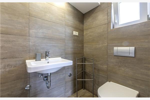 House K1, for 11 persons