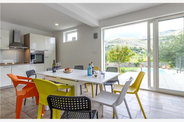 House K1, for 11 persons