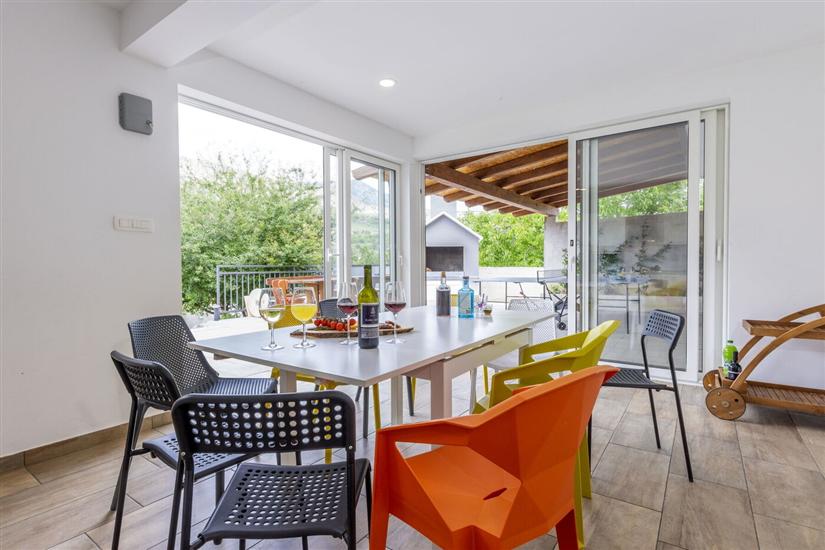 House K1, for 11 persons