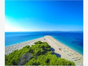 Zlatni-Rat-Brac-island