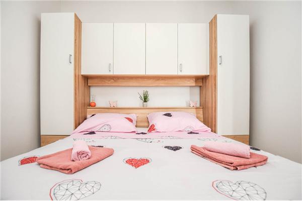 Apartment A1, for 5 persons