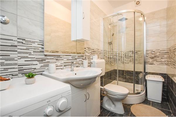 Apartment A1, for 5 persons