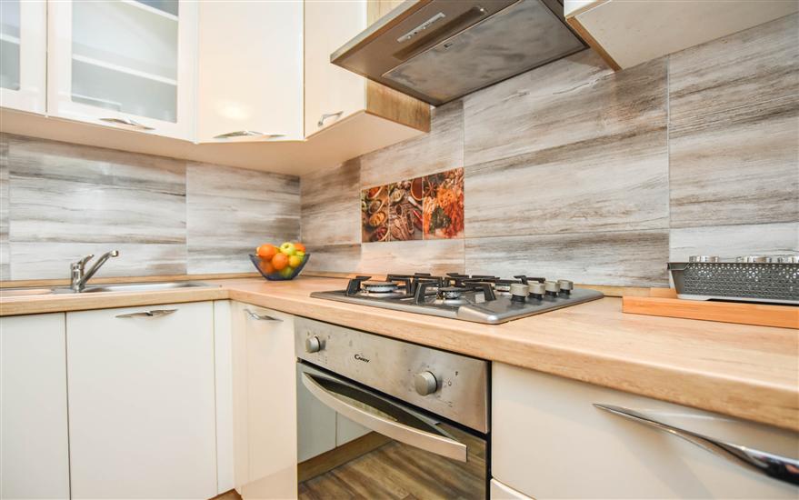 Apartment A1, for 5 persons