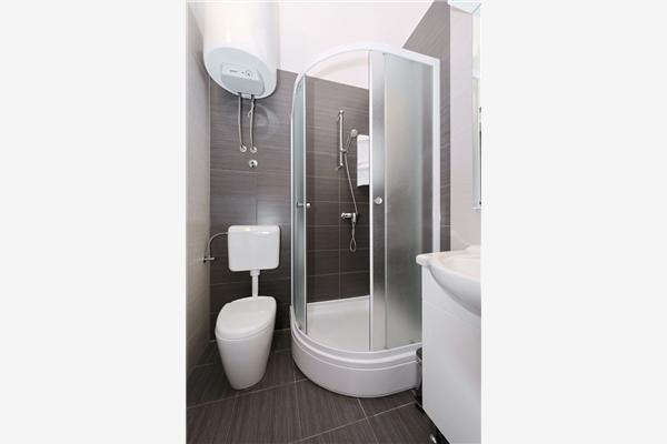 Apartment A3, for 6 persons