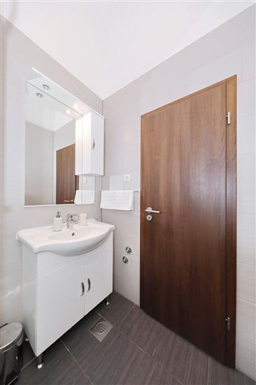 Apartment A3, for 6 persons