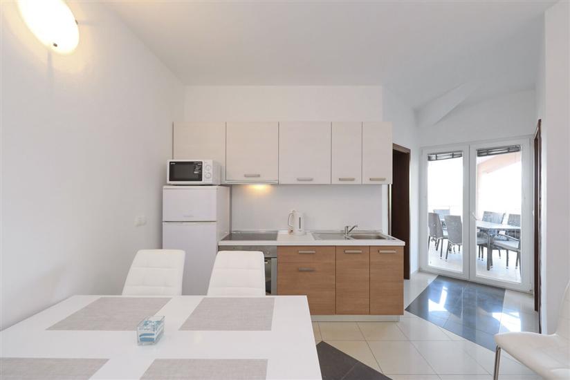 Apartment A3, for 6 persons