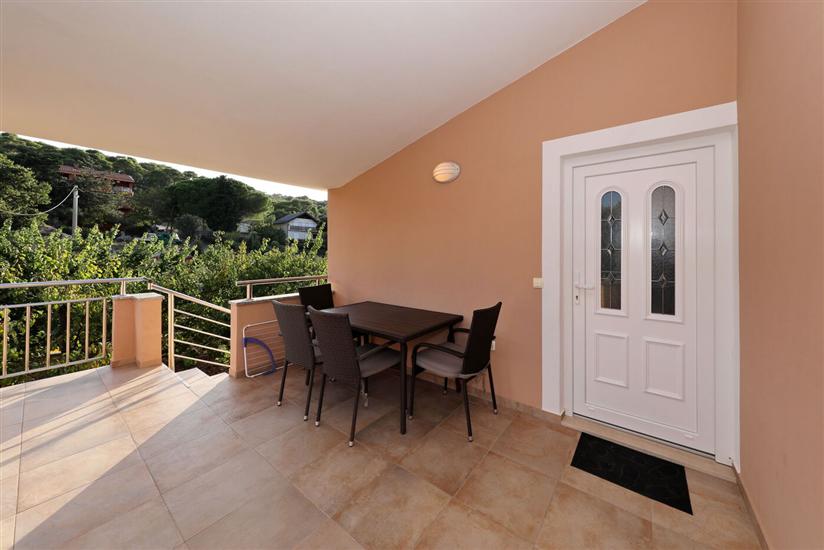 Apartment A4, for 3 persons