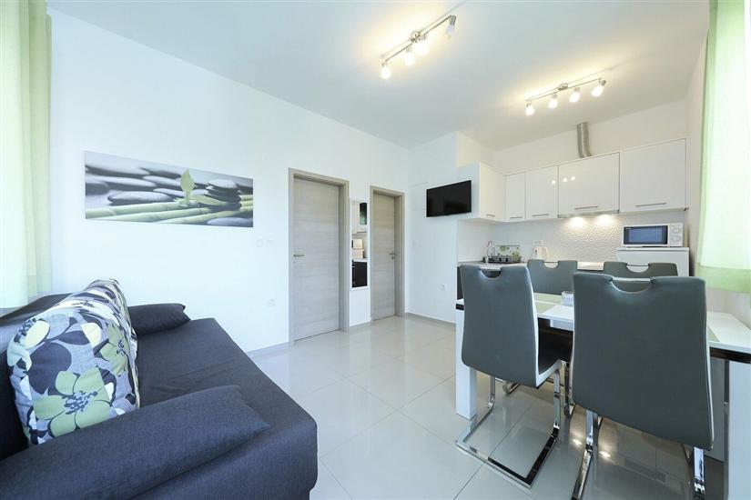 Apartment A5, for 4 persons