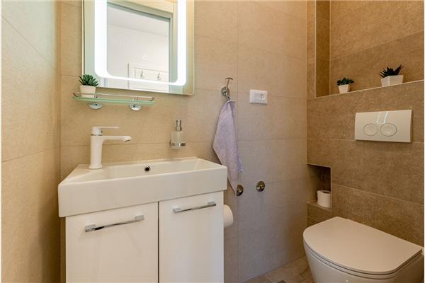 House K1, for 8 persons