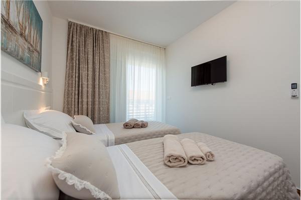 House K1, for 8 persons