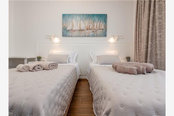 House K1, for 8 persons