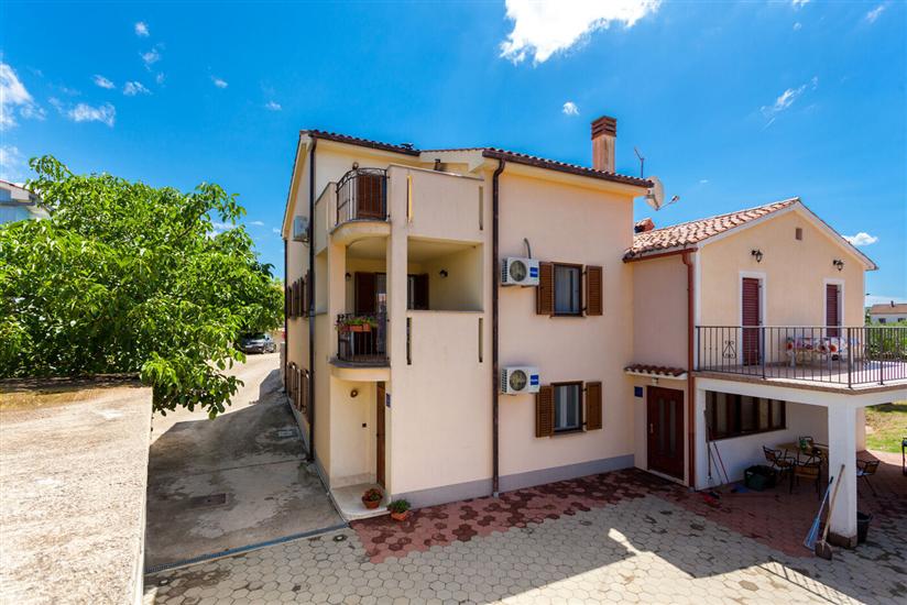 Ferienwohnungen Lily