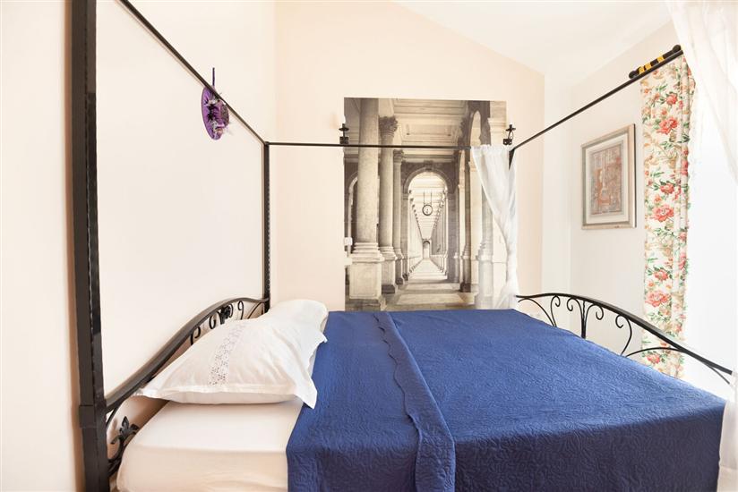 Apartment A4, for 4 persons