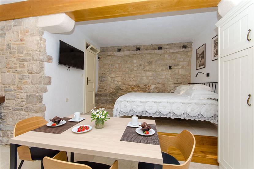 Apartment A1, for 2 persons