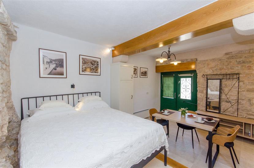 Apartment A1, for 2 persons