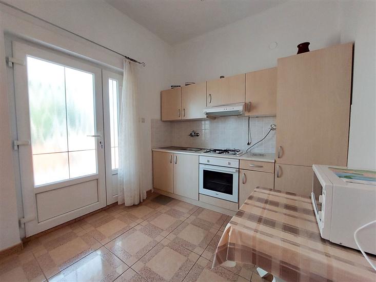 Apartment A1, for 5 persons