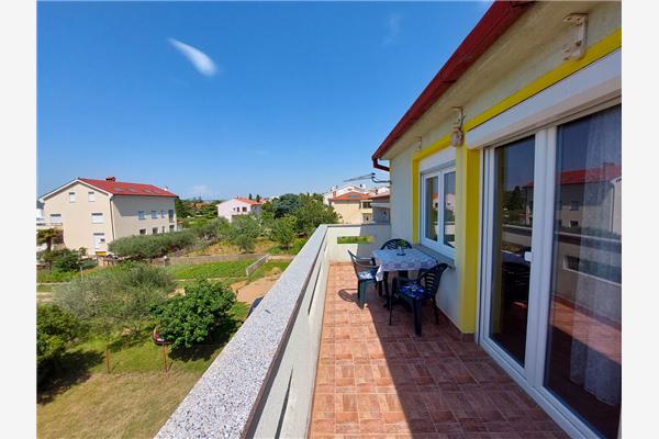 Apartment A2, for 5 persons