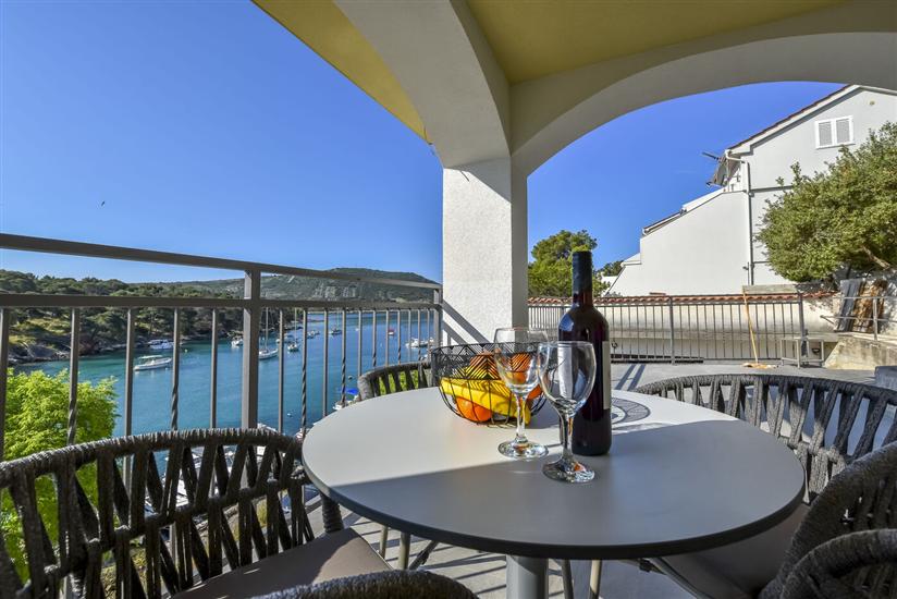 Apartment A1, for 2 persons