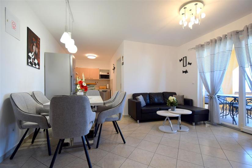 Apartment A1, for 4 persons
