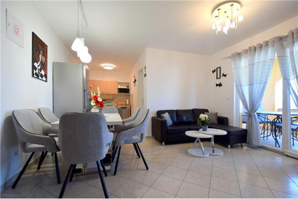 Apartment A1, for 4 persons