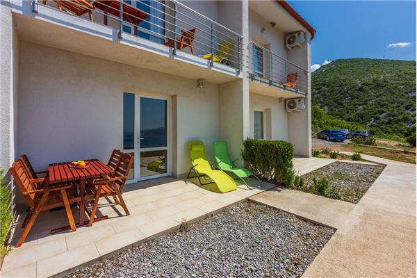 Apartment A1, for 2 persons