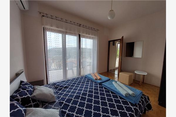 Ferienwohnung A1, für 8 Personen