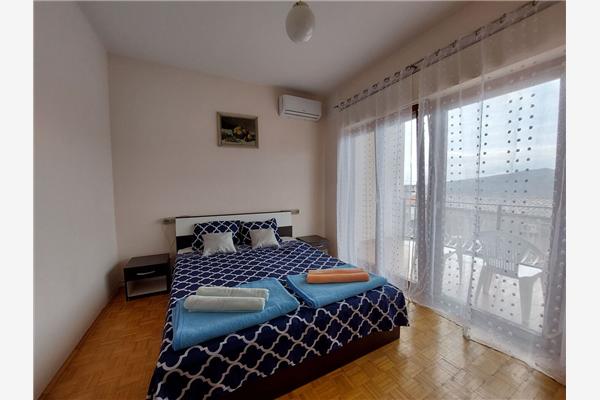 Ferienwohnung A1, für 8 Personen