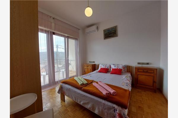 Ferienwohnung A1, für 8 Personen