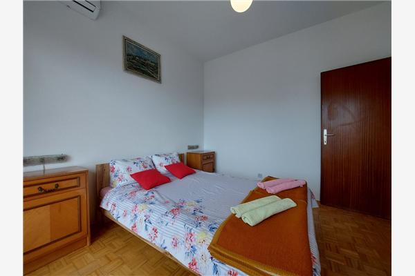 Ferienwohnung A1, für 8 Personen