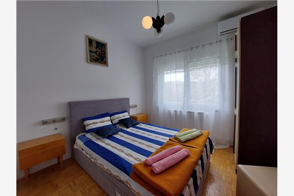 Ferienwohnung A1, für 8 Personen