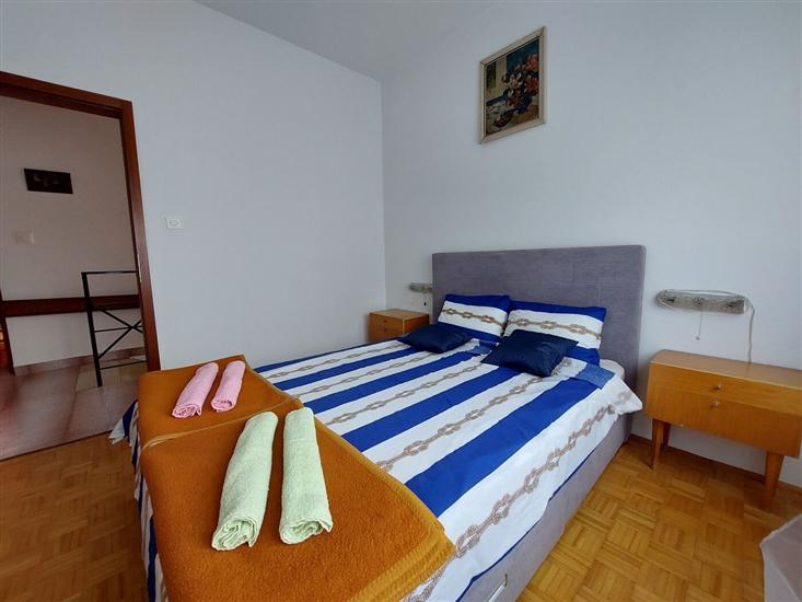 Ferienwohnung A1, für 8 Personen