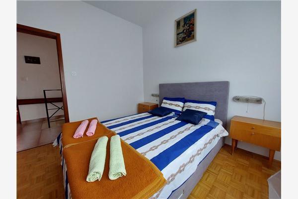 Ferienwohnung A1, für 8 Personen