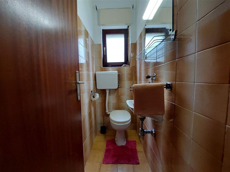 Ferienwohnung A1, für 8 Personen