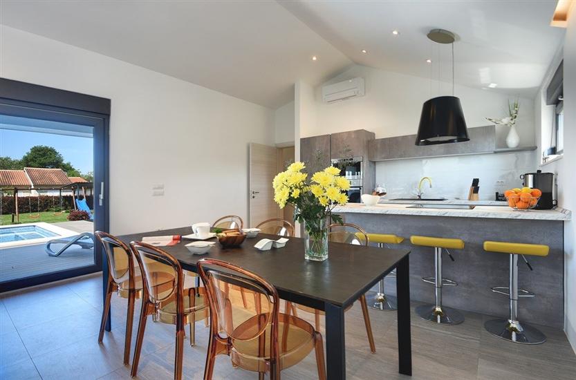 House K1, for 8 persons