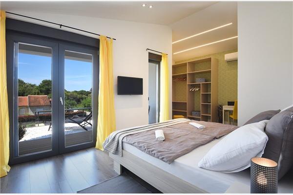 House K1, for 8 persons