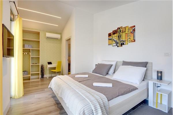 House K1, for 8 persons