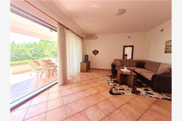 Apartment A1, for 4 persons