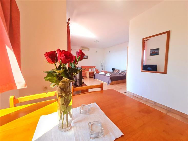 Apartment A3, for 4 persons