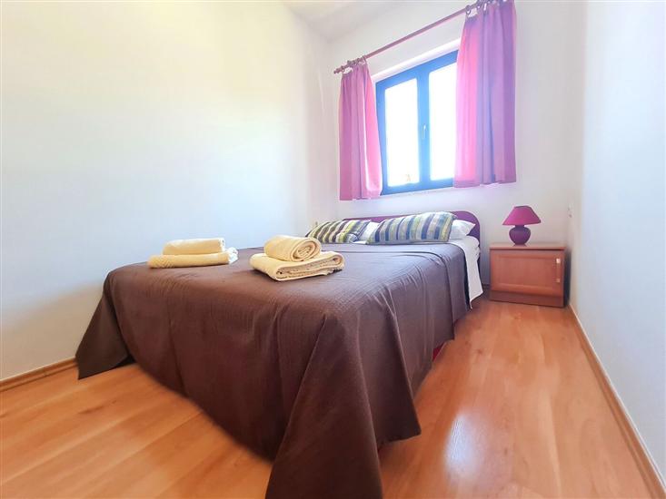 Apartment A4, for 6 persons