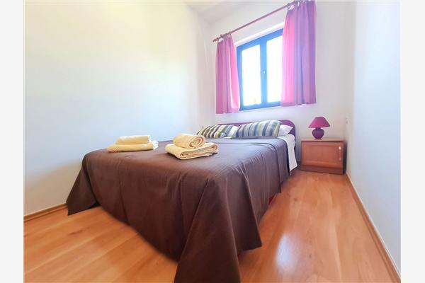 Apartment A4, for 6 persons